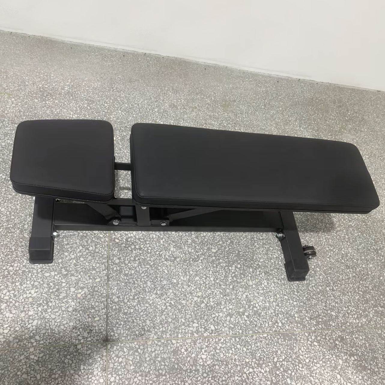 MD007 Adjustable Weight Bench-img3