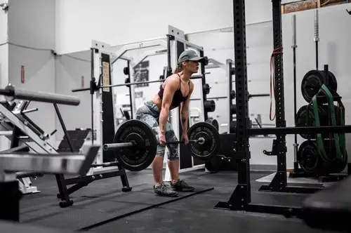 How Important is It to Use a Mat Under a Weight Bench